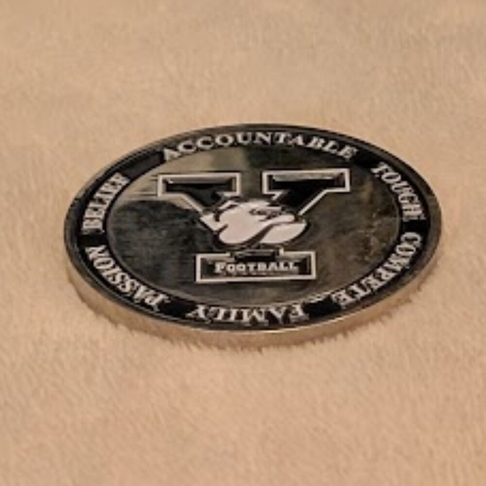 O2 YALE Coin - Picture 2 of 4